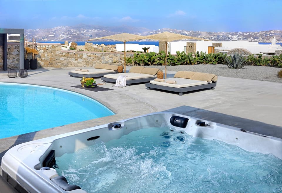 Day, Hot Tub, Sea view, Swimming pool, sunbed