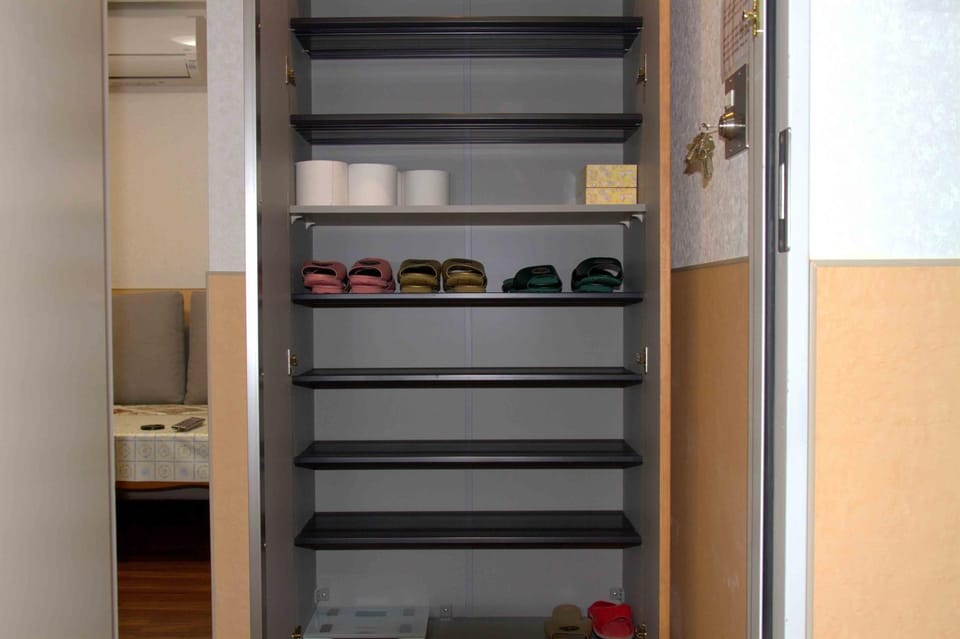 wardrobe