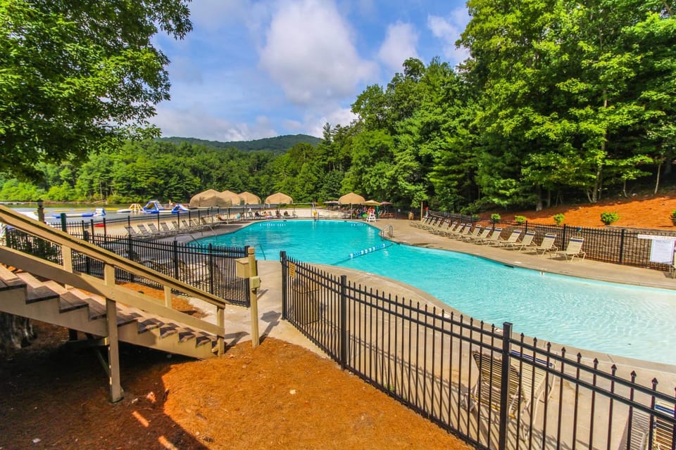 Day, Mountain view, Swimming pool, sunbed