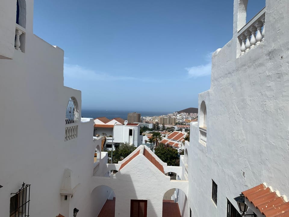 Sunny Tenerife, Los Cristianos, Studio Apartment in Los Cristianos