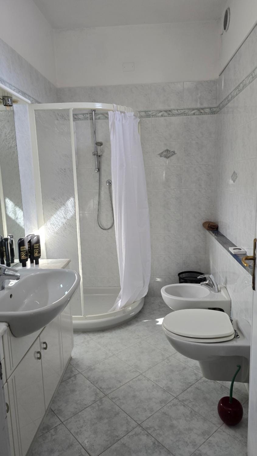 Terry House House in Sirmione