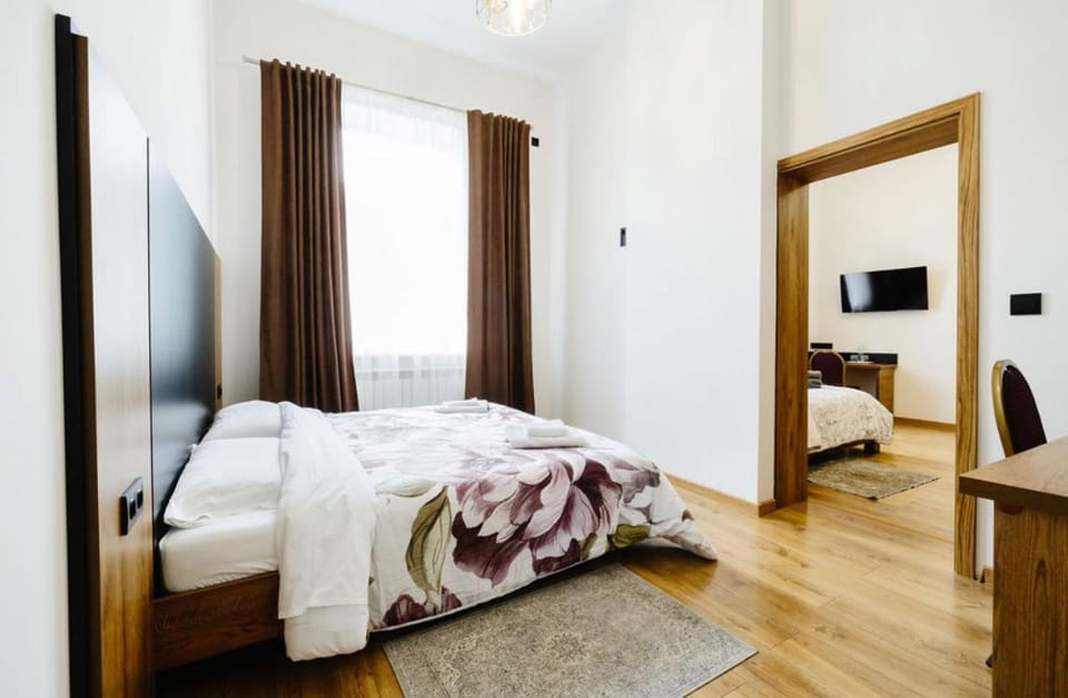 Опал Hotel in Lviv Oblast