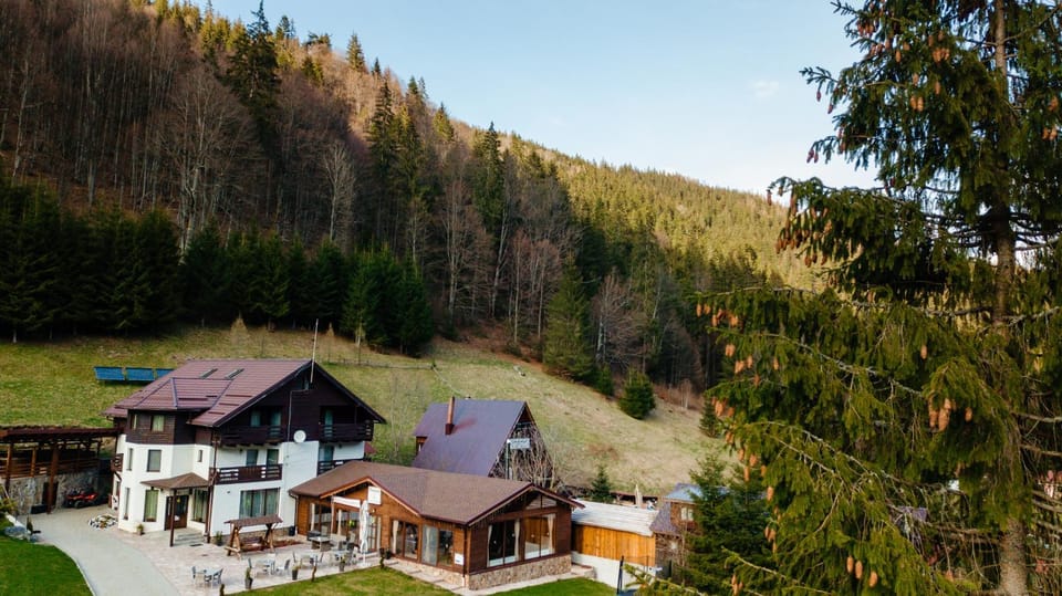 Property building, Natural landscape
