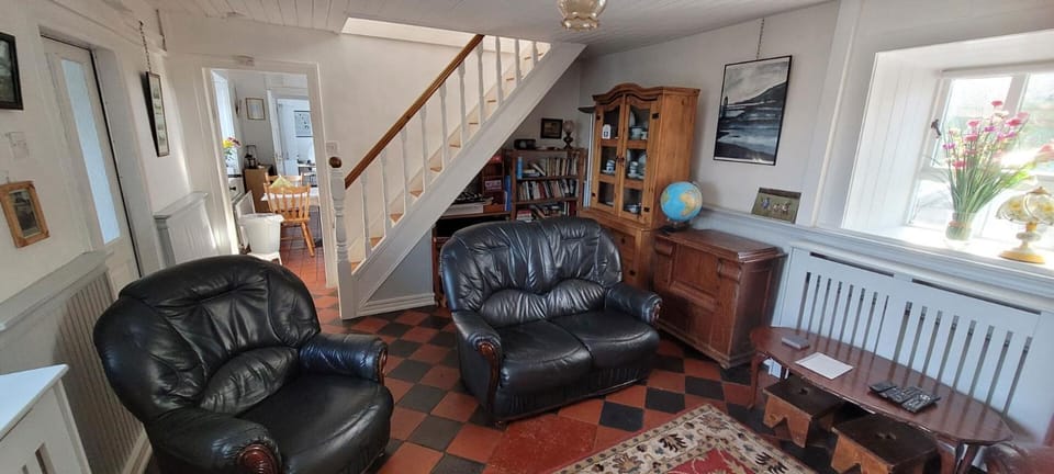 Quarvue Farmhouse, Unique house with views of Mournes and Cooleys House in Louth, Co. Louth, Ireland