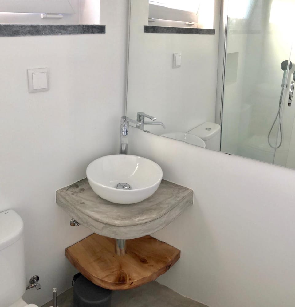 Shower, Toilet, Bathroom, Decorative detail