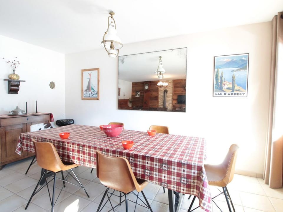 Appartement 3 chambres, 2 sdb, parking, proche pistes, équipements de standing - FR-1-572-46 Apartment in Arâches-la-Frasse