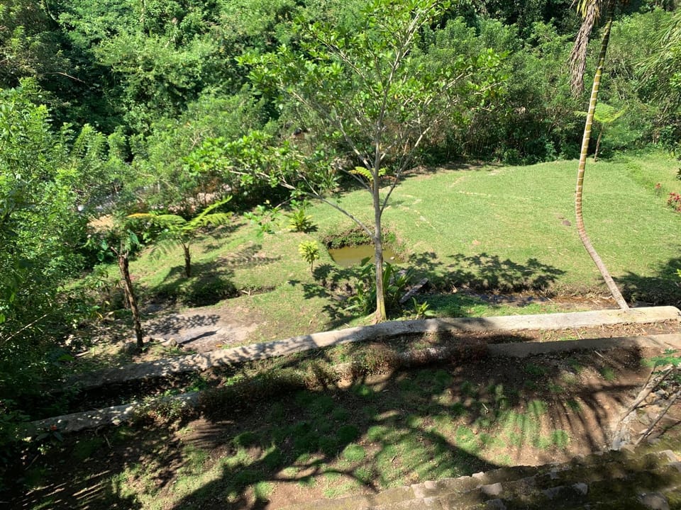 JOSEPH GUEST HOUSE Bed and Breakfast in Indonesia