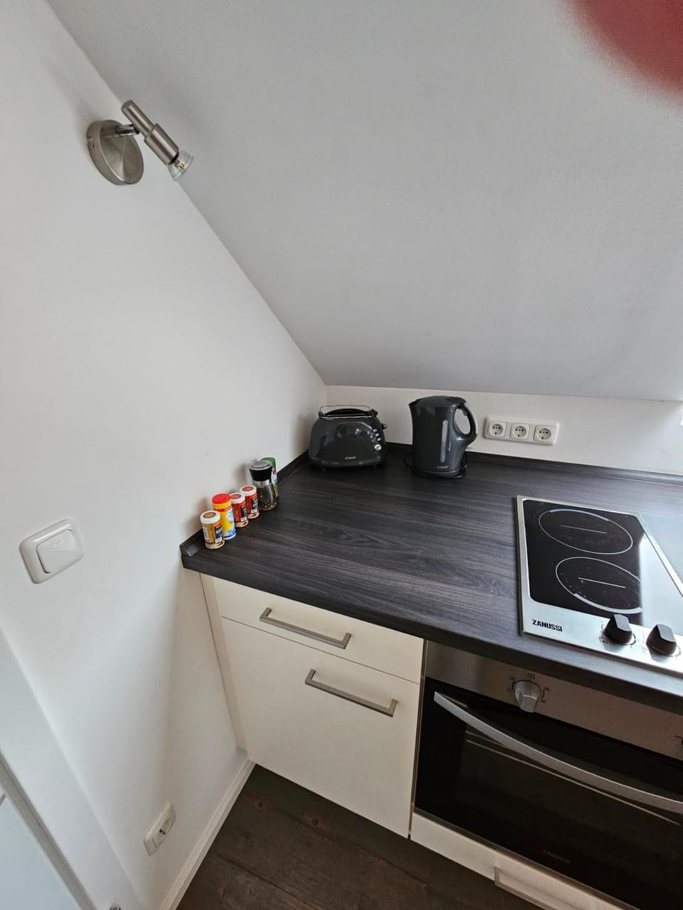 Kitchen or kitchenette, kitchen, kitchen