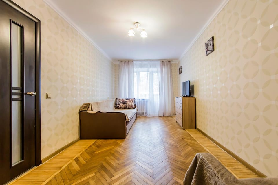 Apartment near Zhitomirskaya metro station, Nikolay Krasnova street Apartment in Kiev City - Kyiv