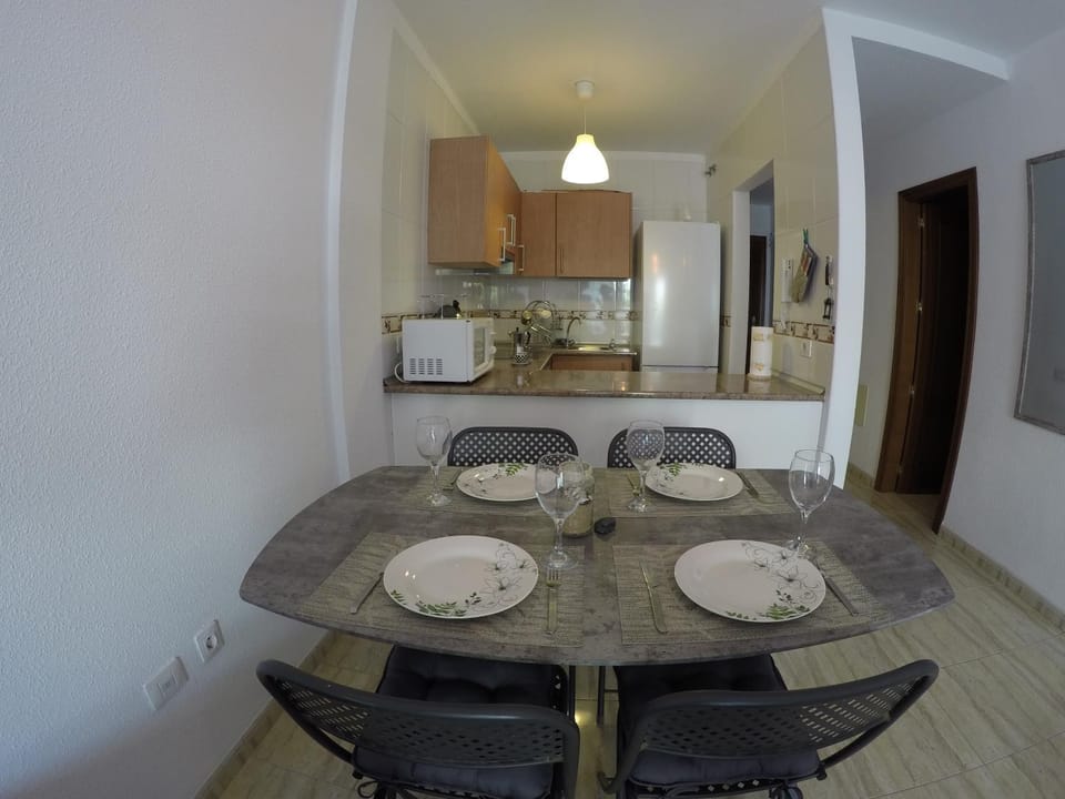 Seating area, Dining area