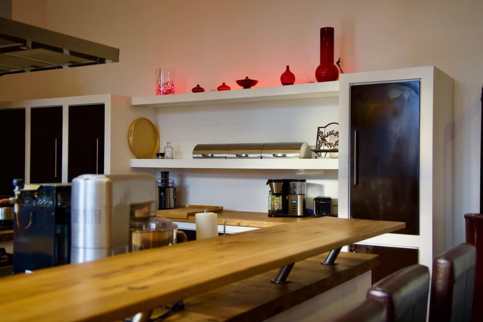 Kitchen or kitchenette, kitchen