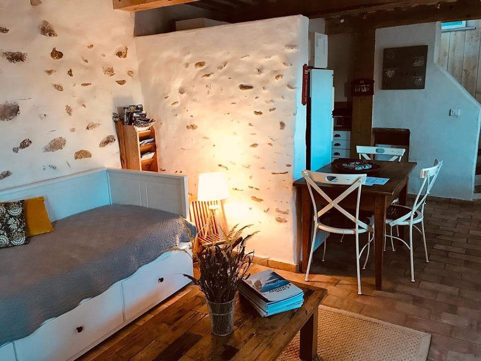 Le Jas des Cimes, Maison de hauts vols House in Provence-Alpes-Côte d'Azur