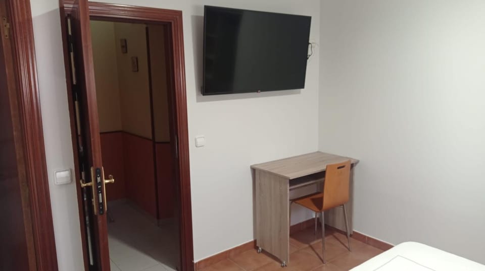 Alojamiento Numancia Pensión Bed and Breakfast in Burgos