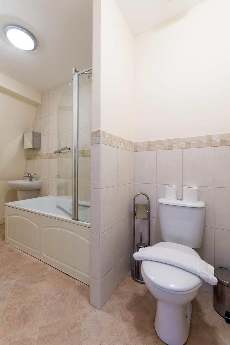 Toilet, Bathroom, Bath