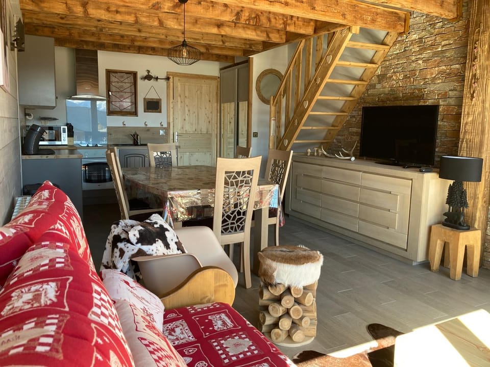 Chalet cosy rénové avec vue sur le lac Chalet in Catalonia