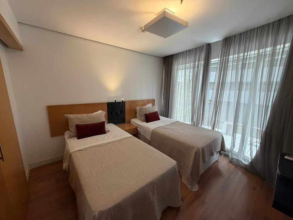 Flat lindo duplo lado Park Ibirapuera Av Paulista com garagem 106 Apartment hotel in Sao Paulo City