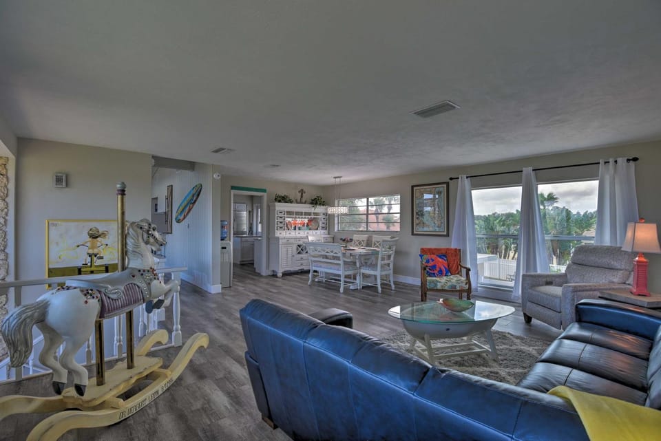 Eclectic Escape w/ Pool: Walk to Ormond Beach House in Ormond Beach
