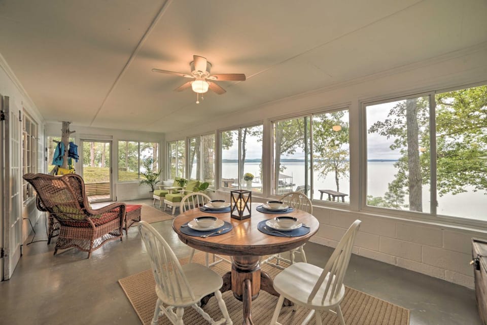 Kentucky Lake Cabin w/ Private Dock + Yard Cabin in Lake Barkley