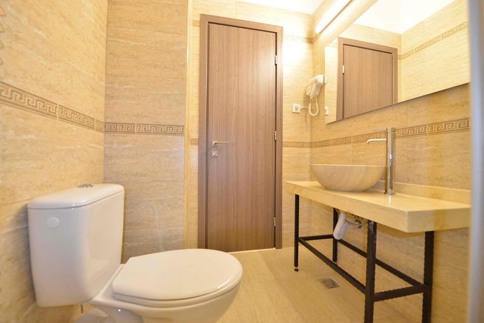 Toilet, Bathroom