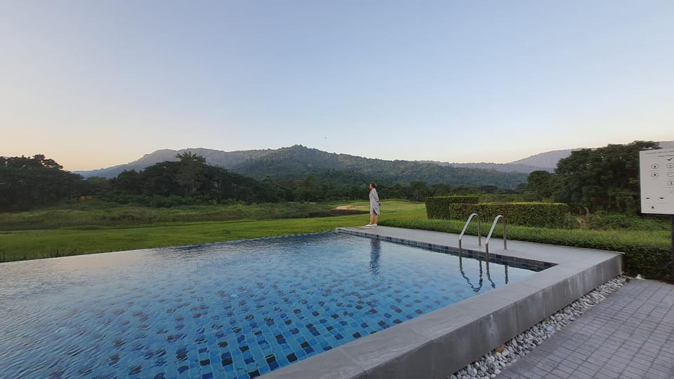 Pool view, Swimming pool