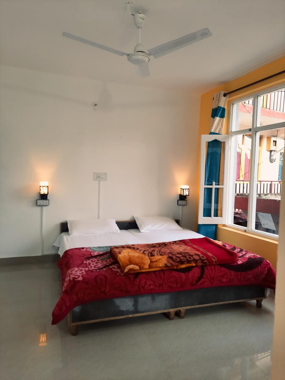Bed, Bedroom, fireplace