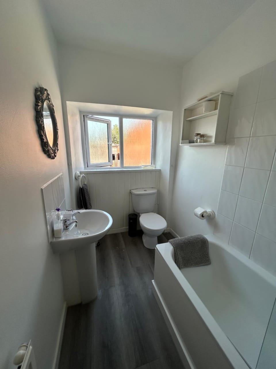 No 28B St Benedict Apartment in Glastonbury
