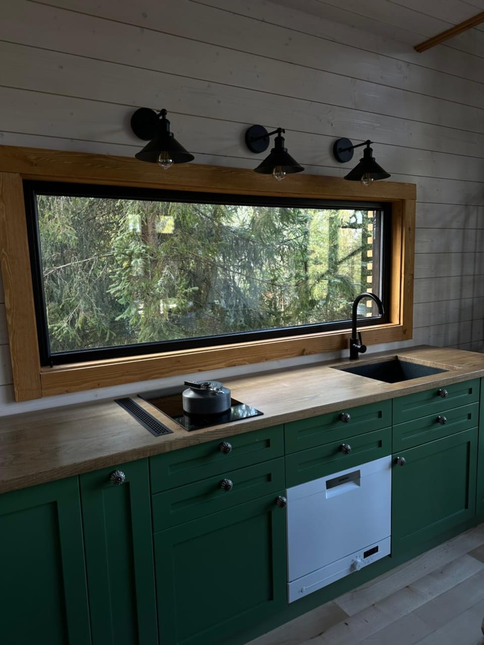 The Sunset Cabin будиночок з Чаном Чан не входить у вартість Cabin in Ukraine
