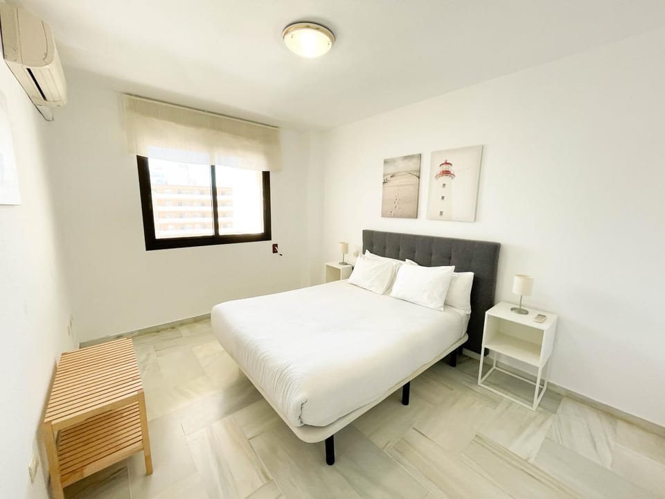 Bed, Bedroom, air conditioner