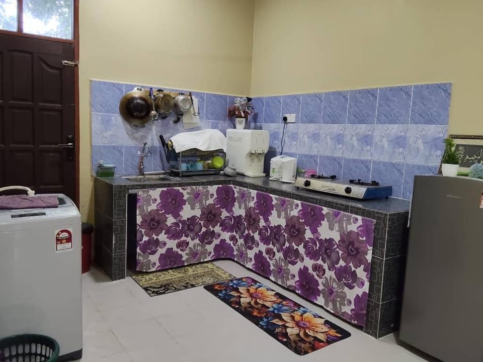Cikgu CTZ Homestay (B) House in Terengganu, Malaysia