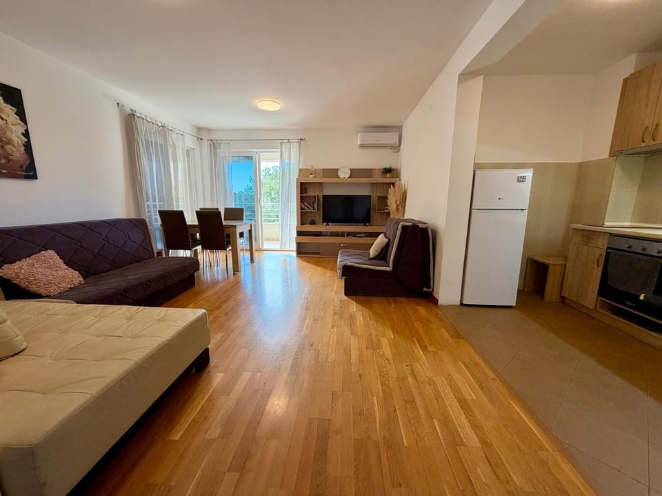 Sunday Apartment Petrovac Apartment in Budva Municipality