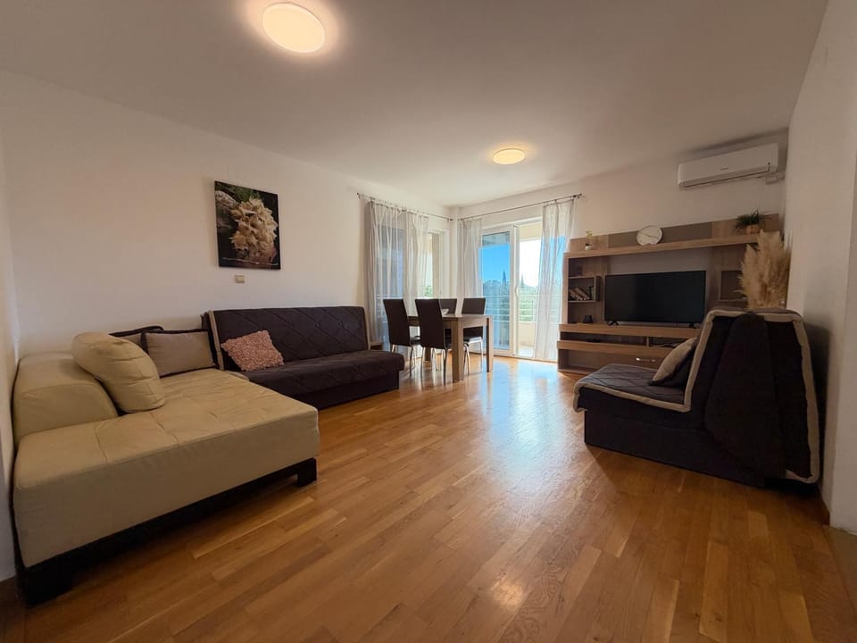 Sunday Apartment Petrovac Apartment in Budva Municipality