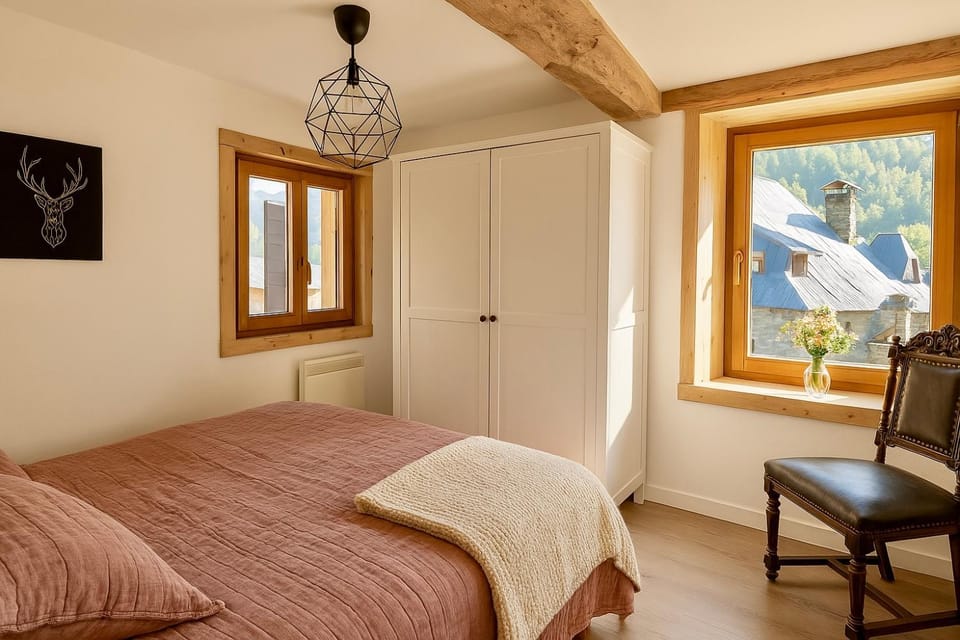 Maison des Alpes accès station Les 2 Alpes 1h Grenoble House in Les Deux Alpes