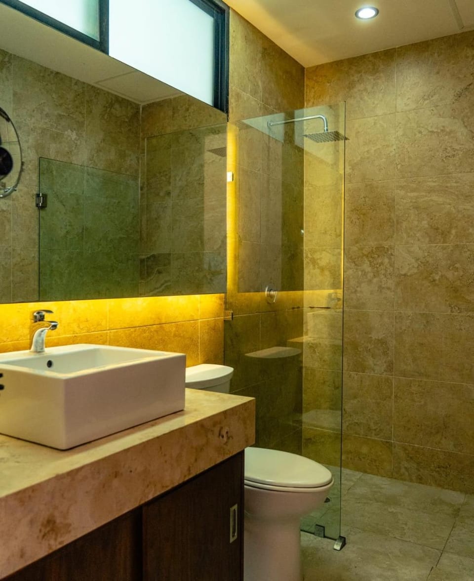 Shower, Toilet, Bathroom