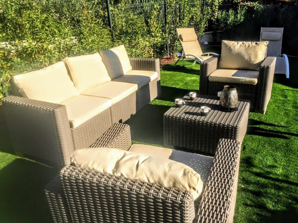 Garden, Garden view