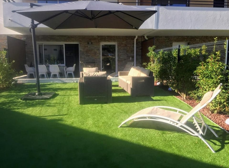 Garden, Garden view