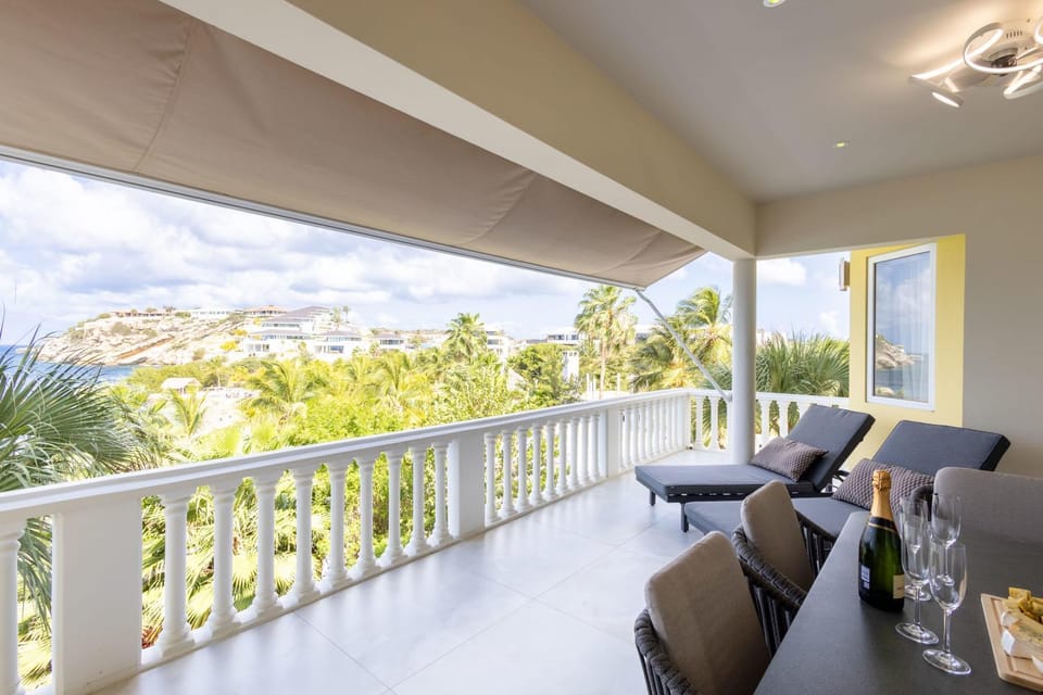 Blue Emerald at Blue Bay Beach & Golf Resort Apartment in Sint Michiel