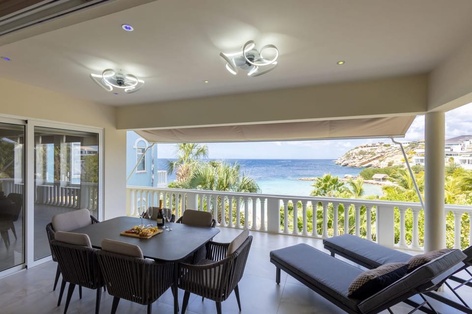 Blue Emerald at Blue Bay Beach & Golf Resort Apartment in Sint Michiel