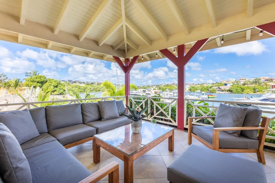 Patio, Balcony/Terrace