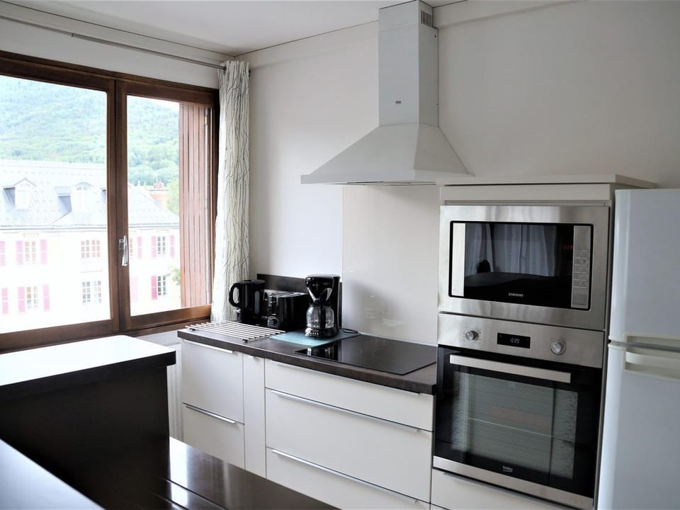 Appartement T3 rénové en centre-ville Barcelonnette, pour 6 pers., balcon - FR-1-165A-21 Apartment in Barcelonnette