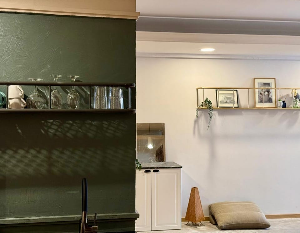 Ermou 18 Mosaics boutique aprtm in Parliament square Apartment in Athens