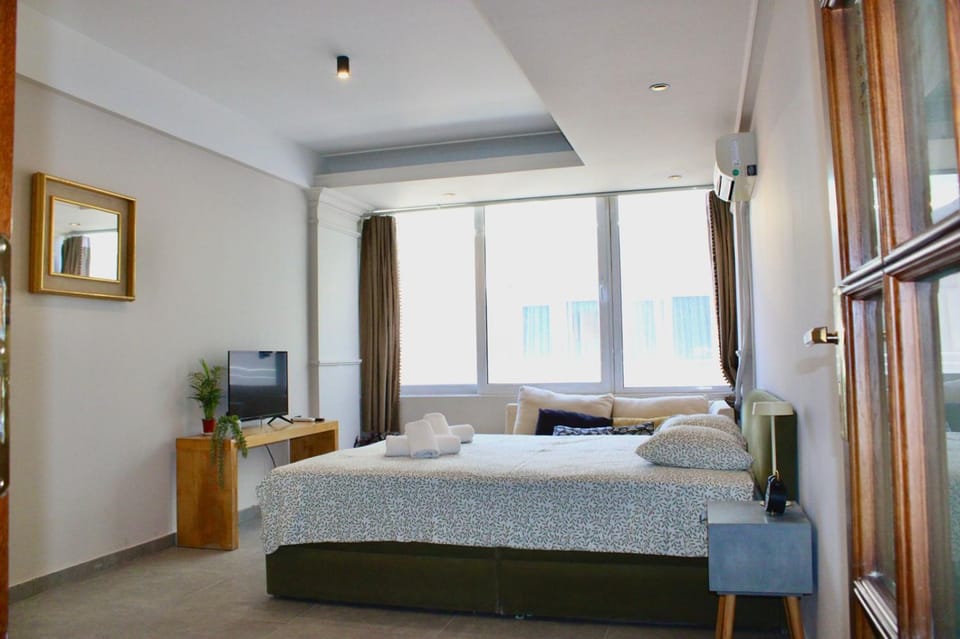 Ermou 18 Mosaics boutique aprtm in Parliament square Apartment in Athens