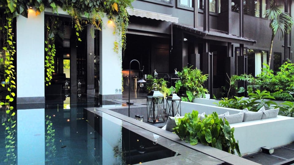 Balcony/Terrace, Pool view, Swimming pool