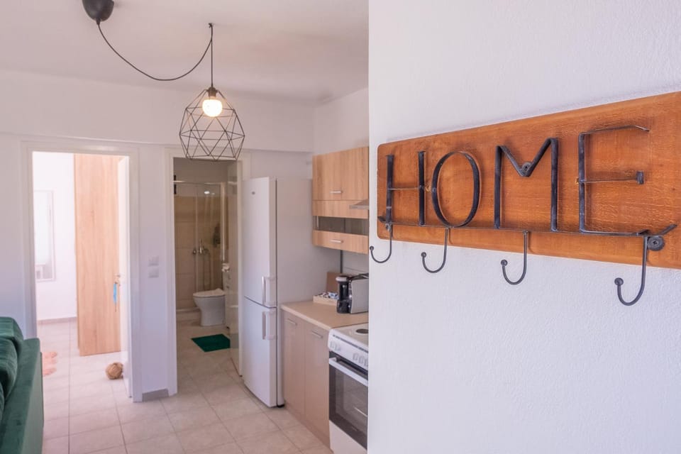 Remvi GUEST HOUSE Apartment in Peloponnese, Western Greece and the Ionian