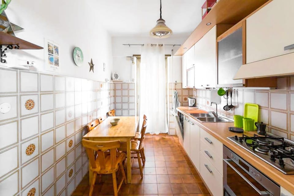 Garden, Kitchen or kitchenette