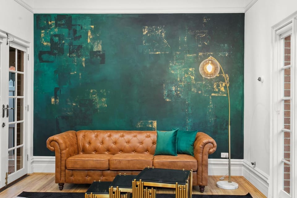 Decorative detail, Seating area, Family