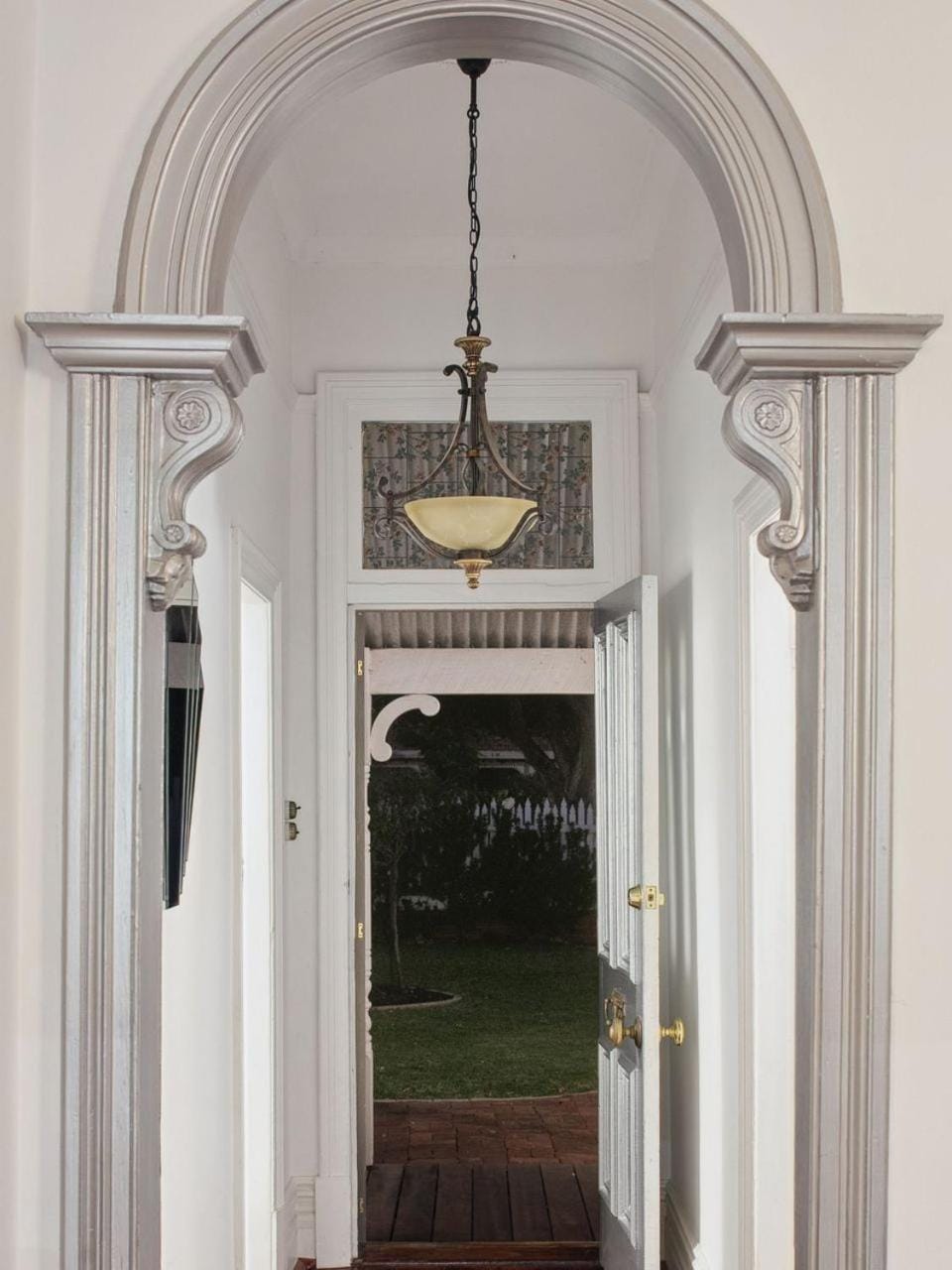 Property building, Decorative detail