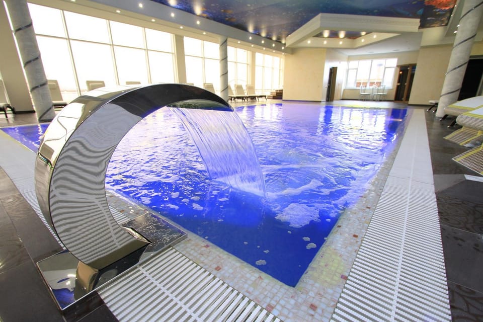 Spa and wellness centre/facilities, Swimming pool