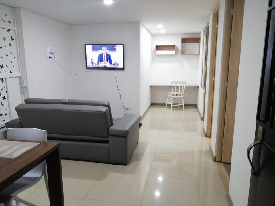 Living room, Photo of the whole room, Dining area