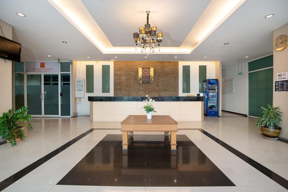 LeeNova Place Hotel in Bangkok