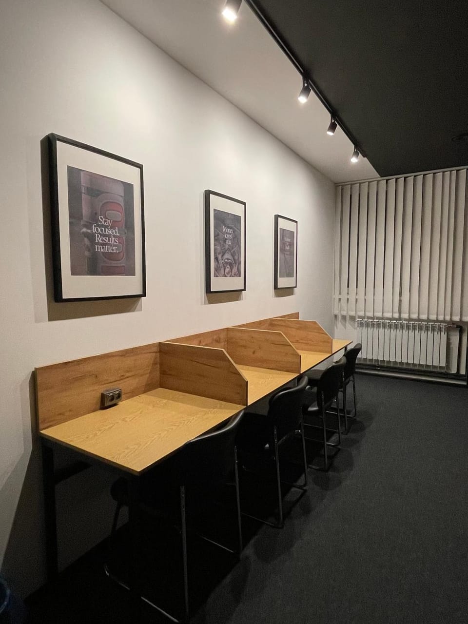 Seating area, Meeting/conference room
